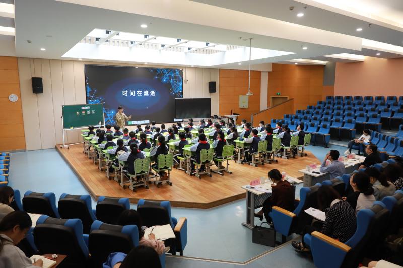 2L9A0892.jpg 2L9A0892.jpg